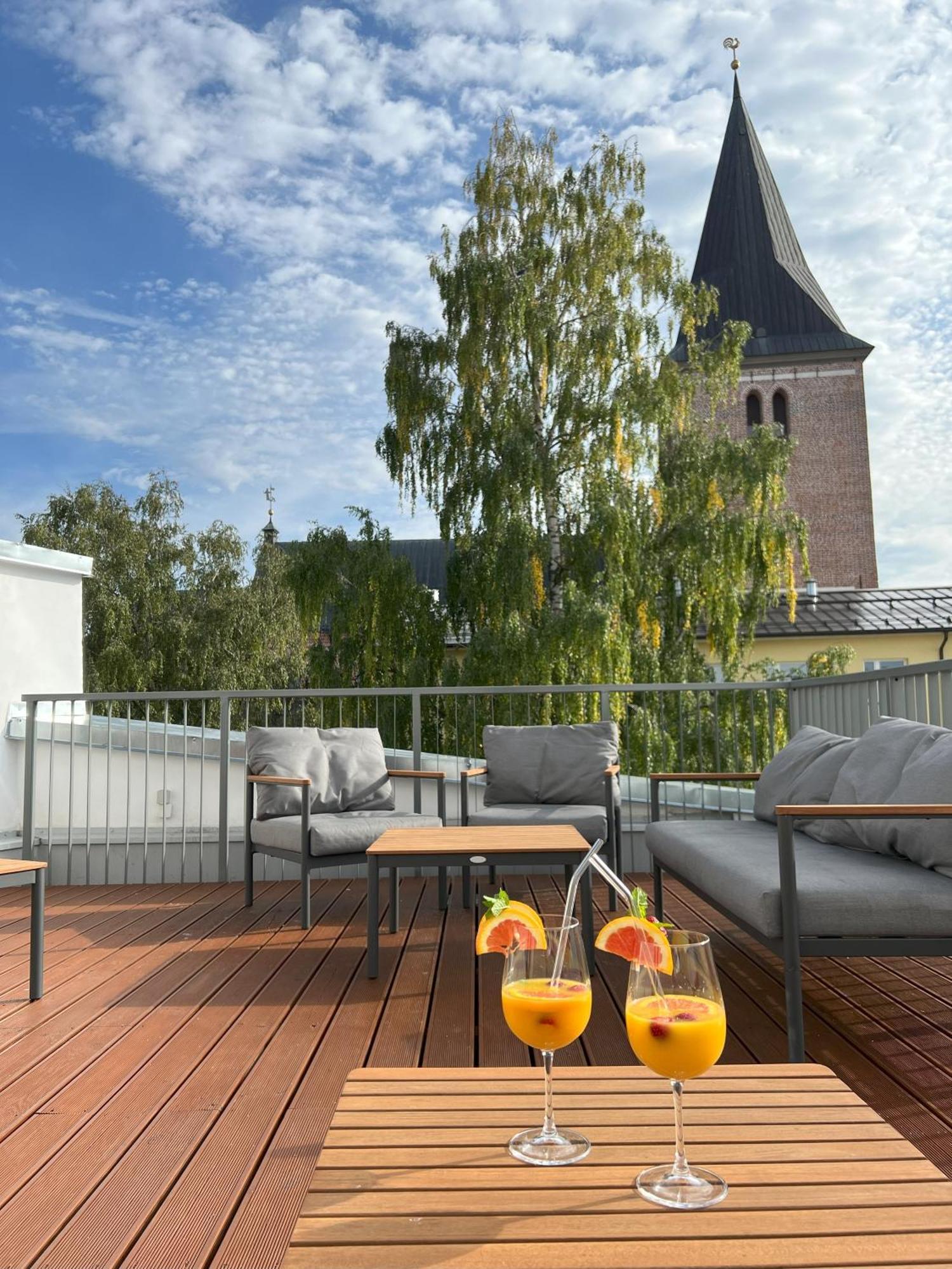 Cozy Apartment In Old Town Тарту Экстерьер фото