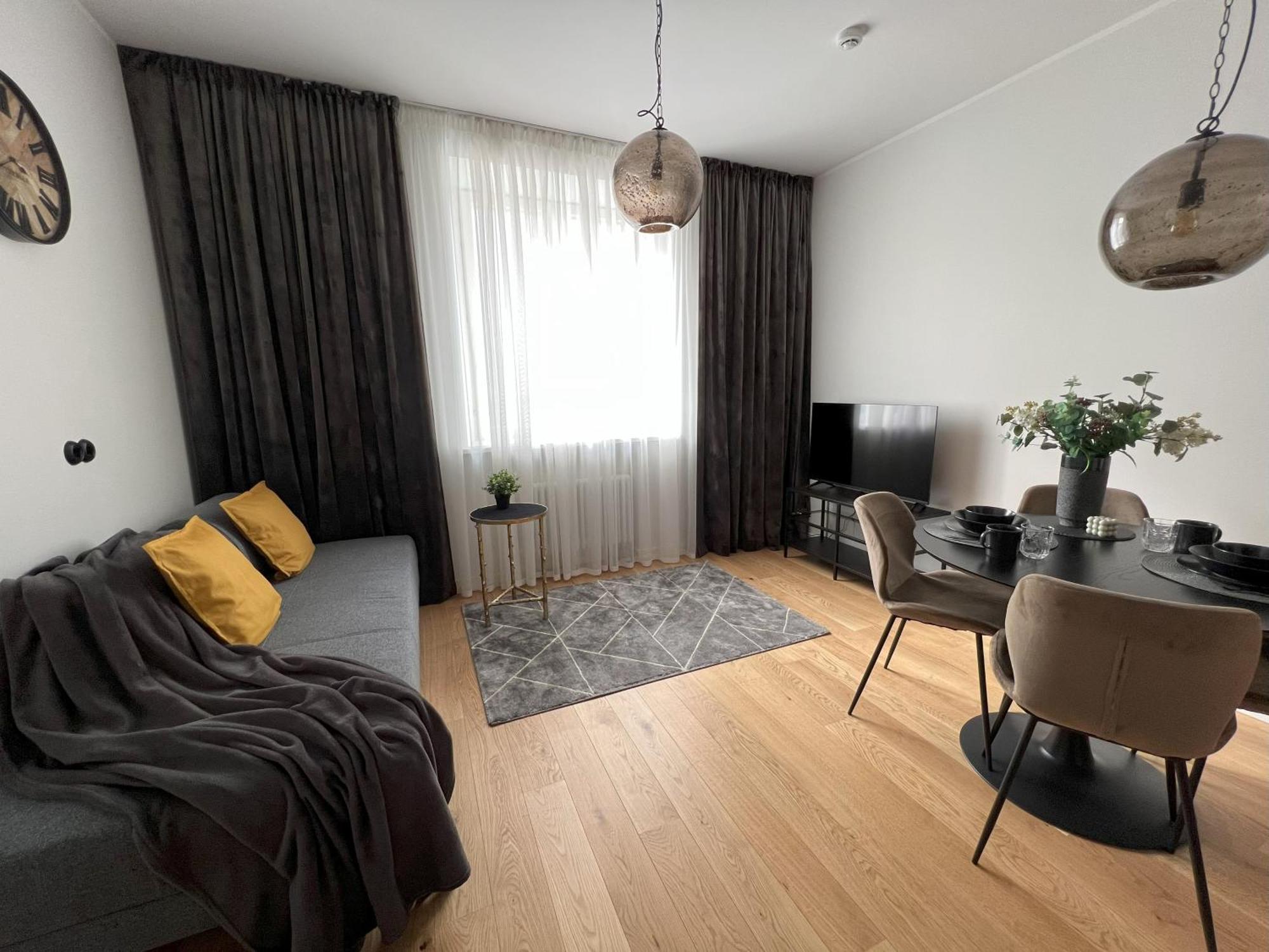 Cozy Apartment In Old Town Тарту Экстерьер фото