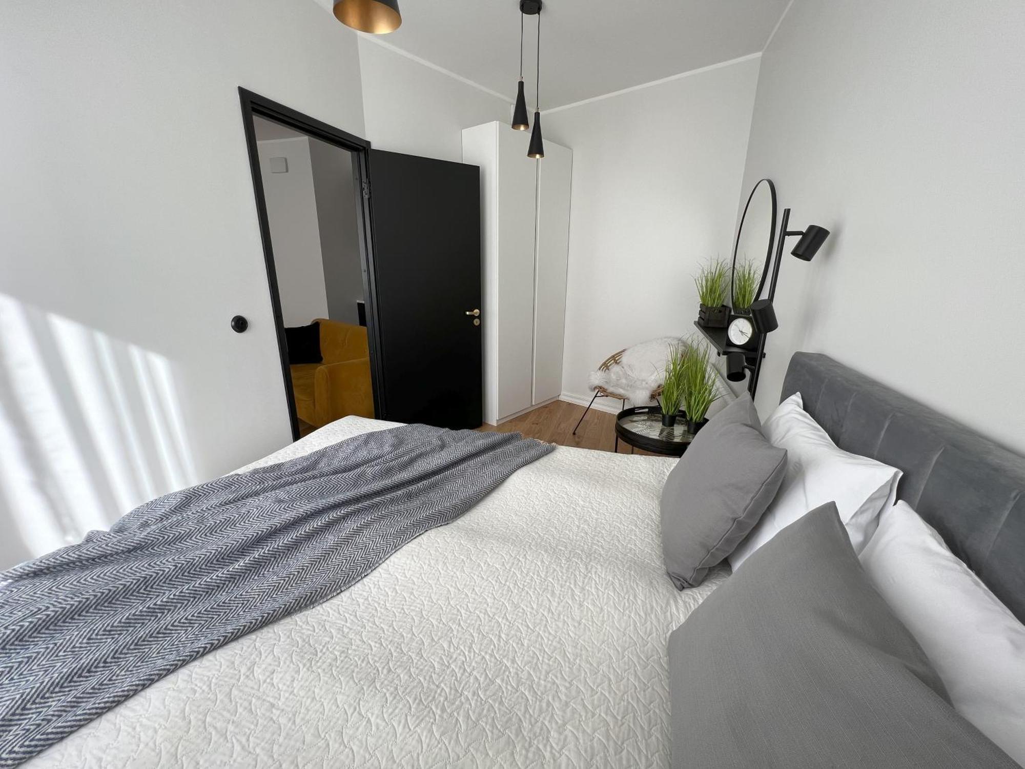 Cozy Apartment In Old Town Тарту Экстерьер фото