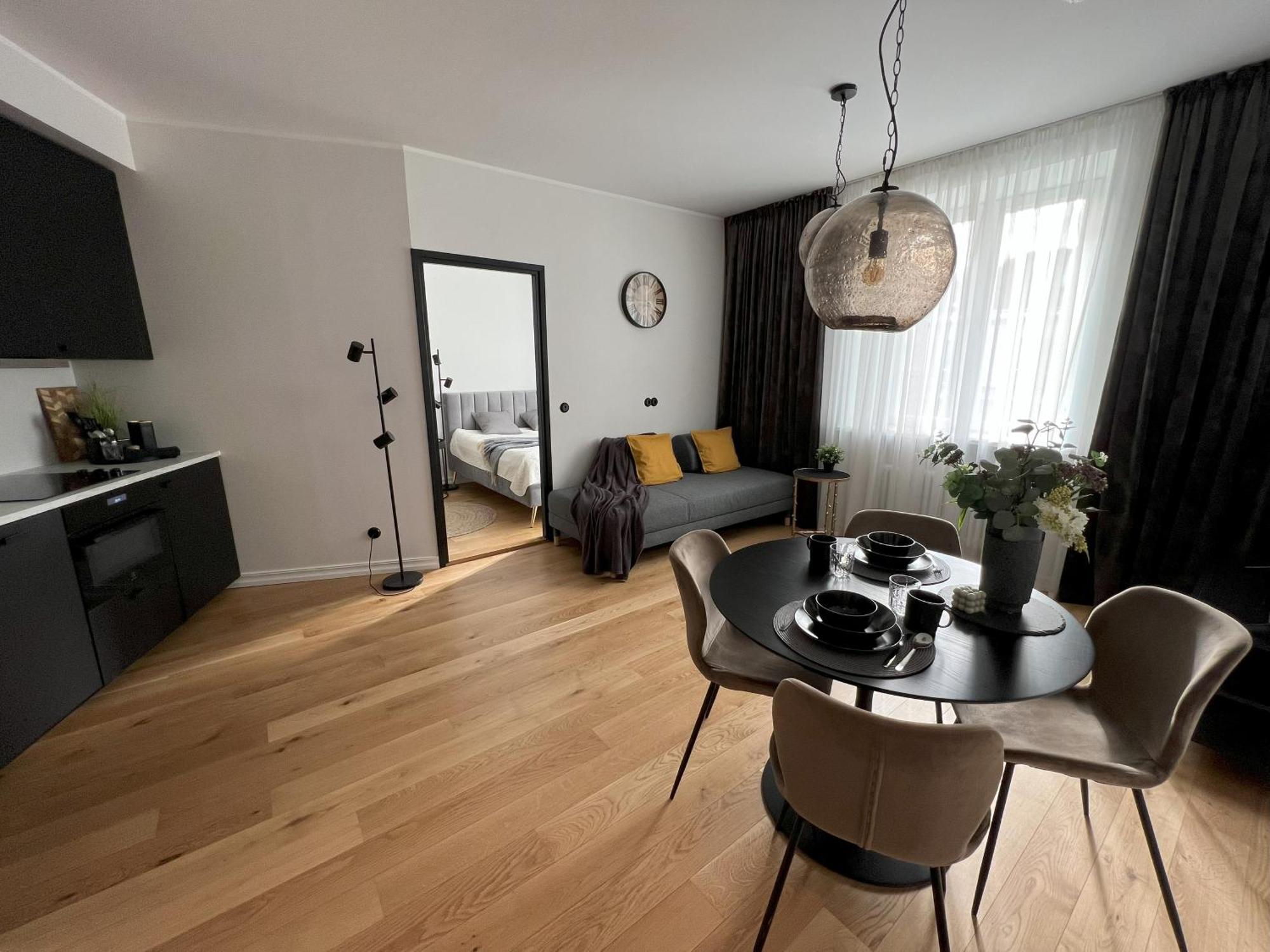 Cozy Apartment In Old Town Тарту Экстерьер фото